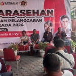 Sarasehan antara Bawaslu, PWI, dan KPU Kabupaten Mojokerto.