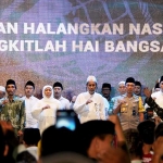 Gubernur Jatim saat Peringatan Nuzulul Quran dan Lailatul Qiroaj Ramadhan 1440 H di Taman Bungkul, Kota Surabaya, Rabu (29/5) malam. Foto: ist