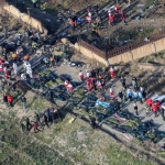 pesawat diarahkan ke lapangan sebelum meledak. foto: theguardian