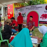 Suasana Pemotretan KTA dan Kartanu DPC PDIP Tuban.