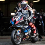 Toprak Razgatlioglu resmi bergabung dengan BMW pada ajang WSBK mulai 2024. Foto: Ridertua