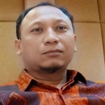 Ahmad Roni, Ketua KPU Gresik.