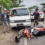 Kondisi kedua kendaraan yang terlibat kecelakaan.