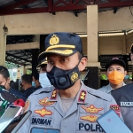 Kapolres Tuban, AKBP Darman, saat memberi keterangan kepada awak media.