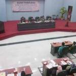 Rapat paripurna pengundian nomor urut calon wakil Bupati Lumajang. (imron/BANGSAONLINE)