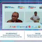 Direktur Engineering & Project SIG, Tri Abdisatrijo (kiri) bersama Direktur Produksi dan Pengembangan Semen Baturaja, Daconi (kanan) menandatangani MoU Indonesia Infrastructure Research & Innovation Institute (I2RI). (foto: ist)