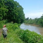 Kondisi debit air Sungai Kedunglarangan saat meluap.