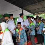 Pemberangkatan JCH Gresik ke tanah suci.