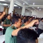 Suasana sosialisasi Bawaslu dengan TNI/polri.