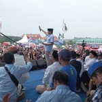 Sandiaga Uno saat orasi politilk di Brondong Lamongan. 