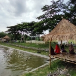 Wisata Embung Tirto Bonorejo, Bojonegoro. (foto: ist)