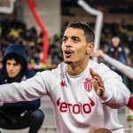 Pemain Monaco Wissam Ben Yedder cerak brace ke gawang PSG pada pekan 23 Liga Prancis