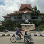 Gedung DPRD Sumenep. foto: rahmatullah/ BANGSAONLINE