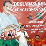 ?DEKLARASI: M Bahrul Amig saat deklarasi koalisi PDIP dan PPP mengusung dirinya sebagai Bacabup Sidoarjo 2020, Rabu (8/1). foto: MUSTAIN/BANGSAONLINE