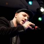 Maher Zain dalam suatu pentas. Foto: rmolsumsel.com  