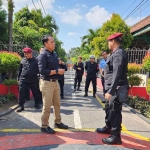 Kadivpas Kanwil Kemenkumham Jatim saat melakukan peninjauan di Lapas Kelas I Malang.