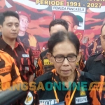 Ketua MPC PP Kota Madiun periode 2023-2027, Yayat Prawirasumantri, saat memberi keterangan kepada awak media. Foto: HENDRO SUHARTONO/BANGSAONLINE