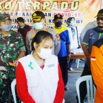 Bupati Ngawi bersama Forkopimda saat meninjau Posko Covid-19 di perbatasan.