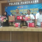 Kapolres Pamekasan AKBP Teguh Wibowo saat rilis pers di hadapan awak media, Rabu (09/10/19).