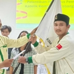 Albert Kurniawan saat dilantik sebagai Ketua Komisariat Cabang (Komcab) Pemuda Katolik Surabaya. Foto: Ist.