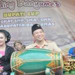 Bupati Banyumas, Achmad Husein saat membuka festival Karawitan.