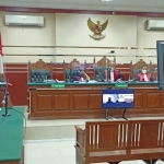 Suasana saat pembacaan putusan Bupati Nganjuk, Novi Rahman Hidayat, yang dinyatakan bersalah.