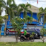 Kantor Perumda Giri Tirta Gresik. Foto: SYUHUD/ BANGSAONLINE