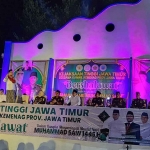 Giat sholawat yang berlangsung di Pantai Bentar, Kabupaten Probolinggo.