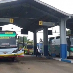 Suasana arus mudik di terminal.