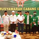 Pengurus DPC PPP Gresik periode 2016-2021 saat dinyatakan demisioner.  Foto: SYUHUD/ BANGSAONLINE