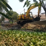 Pengerukan Sungai Wrati Lama.