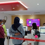 Suasana KidZania didalam salah satu wahana Penukaran mata uang. foto: Diyah Nisa