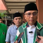 Sekretaris Jenderal DPP PPP, Arwani Thomafi, saat memberi keterangan ke awak media.