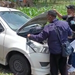 Mobil milik Tono yang diambil paksa oleh debt collector.