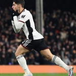 Manor Solomon cetak gol penyama saat Fulham bermain imbang 1-1 kontra Wolves. 