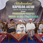 Kapolda Jawa Timur, Irjen Pol. H. Mahfud Arifin, SH, mengunjungi Ponpes Darul Ulum Banyuanyar Barat Pamekasan, Kamis (31/08).