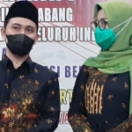 Ayni Zuroh, Ketua DPRD Kabupaten Mojokerto saat berbincang dengan Gus Barra, seusai Rakor Papdesi.