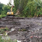 Suasana ketika normalisasi Sungai Gayam yang dilakukan Pemkab Pasuruan untuk mengantisipasi banjir ketika musim hujan.