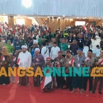 Bupati Situbondo, Karna Suswandi, saat menghadiri Temu Inklusi Nasional ke-5 yang berlangsung di Pondok Pesantren Salafiyah Syafiiyah. Foto: SYAIFUL BAHRI/BANGSAONLINE