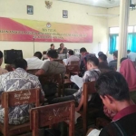 Suasana tes tulis calon Panwascam Tuban.