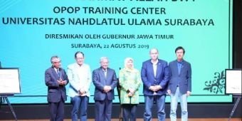 ​Khofifah Resmikan OPOP Training Center, 30 Pesantren Siap Jadi Pilot Project Program OPOP