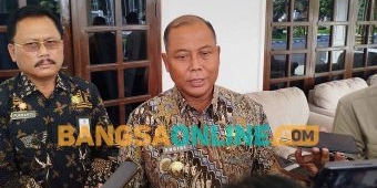 Maju Pilkada 2024, Persetujuan Pengunduran Diri Pj Bupati Jombang Belum Turun