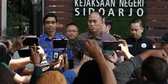 DJP Jatim II Serahkan Berkas Perkara Penyelewengan Pajak ke Kejari secara In Absentia