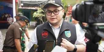 Pastikan Pilkades Berjalan Lancar, Bupati Kediri Langsung Tinjau TPS