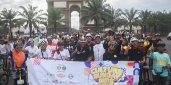 Wali Kota Abu Bakar Gowes Keliling Kediri Dalam Culture Sunday Ride 2023