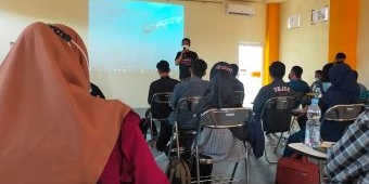 Kader PKS Pelaku UKM Dapat Pelatihan Pemasaran Digital dari Genpro