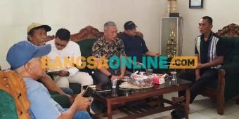 Datangi Kantor Kelurahan Tosaren, Ketua RT dan Pokmas Protes soal Penghentian Prodamas 