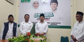 Khofifah-Emil Dapat Dukungan dari Barisan Gus dan Santri