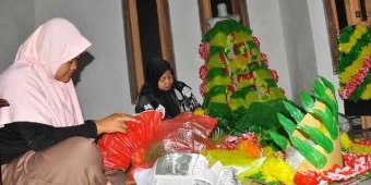 Milla Manfaatkan Sampah Plastik Jadi Pakaian Estetik, Banjir Pesanan