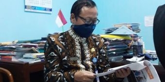 Wali Murid di Ngawi Keluhkan Pembayaran Seragam Sekolah di Masa Pandemi